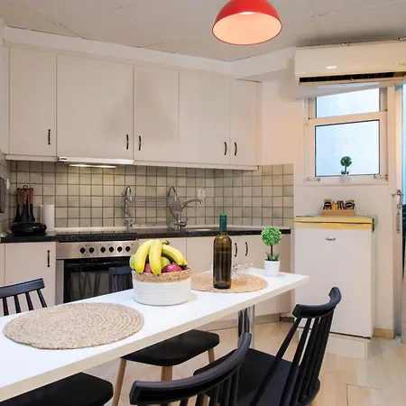 Apartment Modern In The Heart Of Heraklion (Crete)